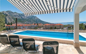 6 Bedroom Awesome Home In Omis